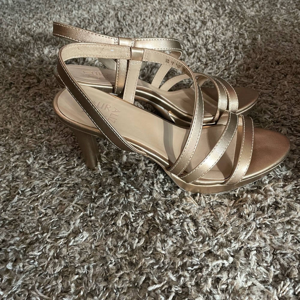 Bronze strappy kitten heels!